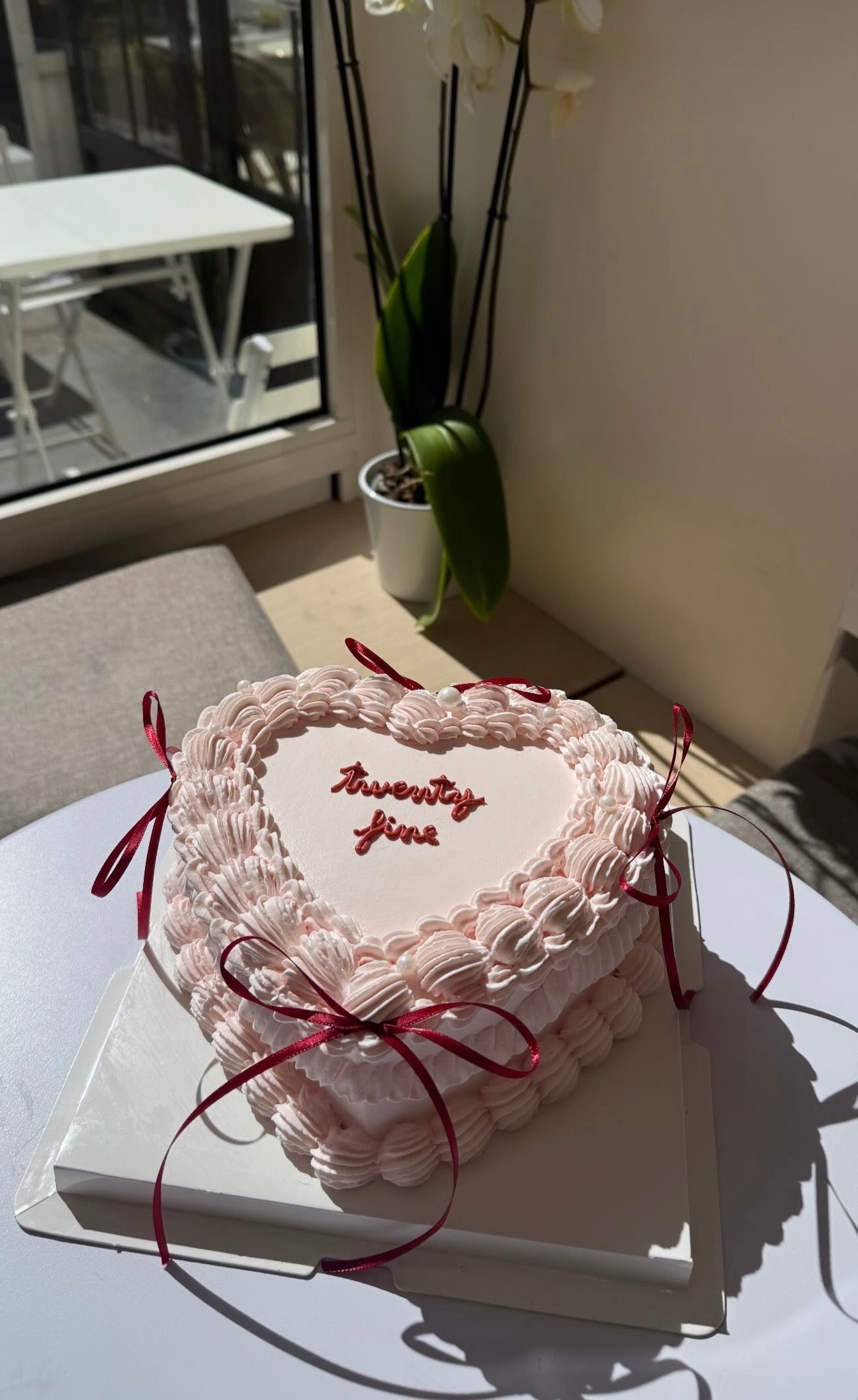 Vintage Cake