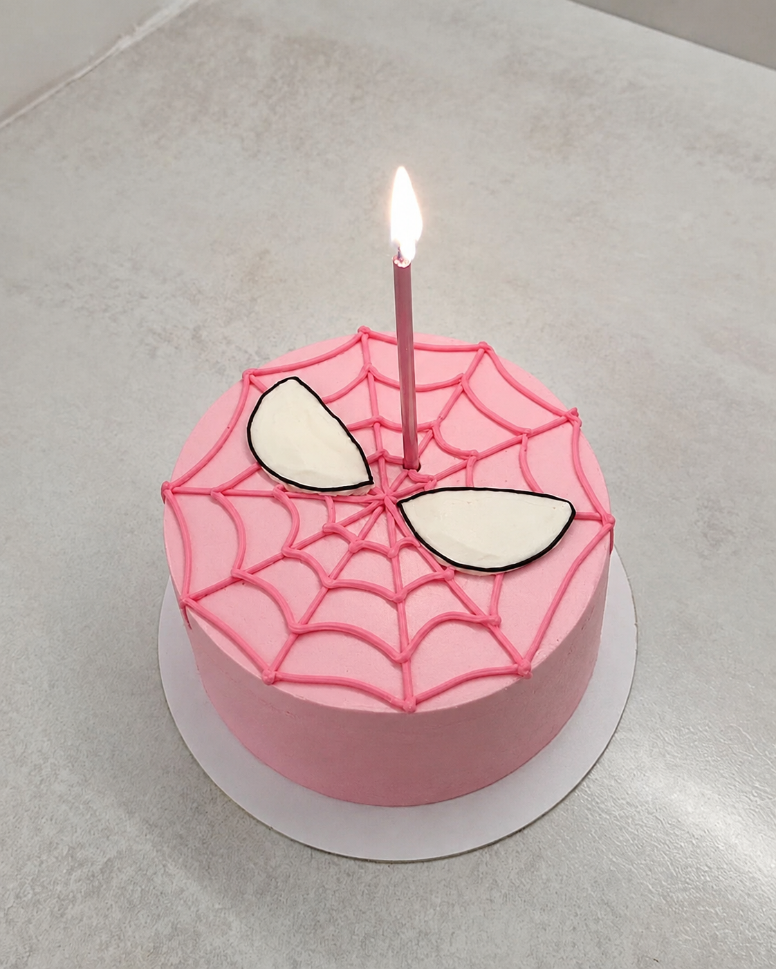 Cake Spider-Gwen